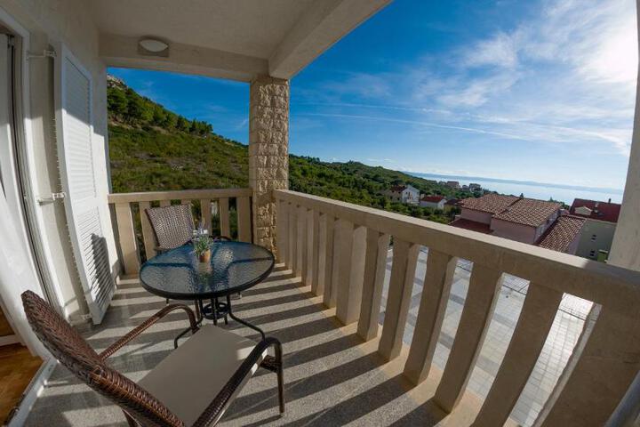White Stone Villa 43