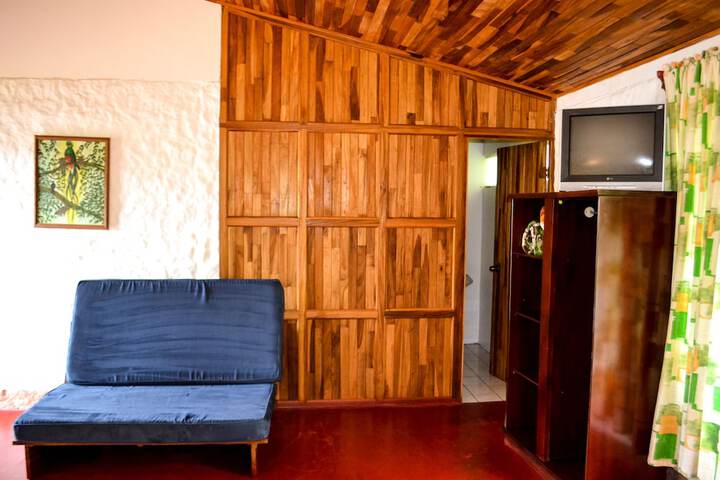 Room 13 of 95