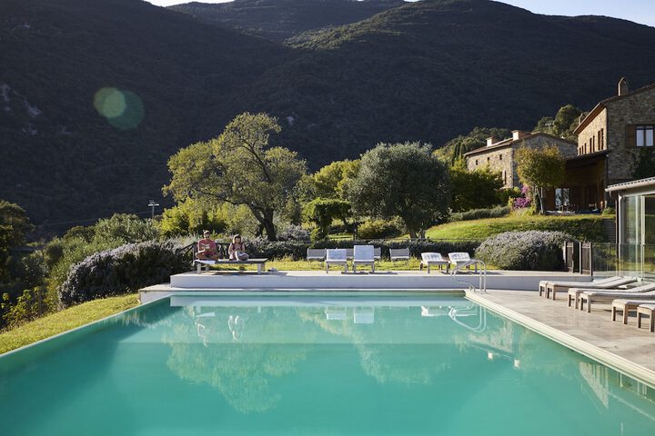Pool 146 of 175