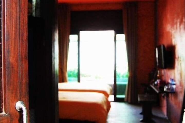 Room 21 of 47