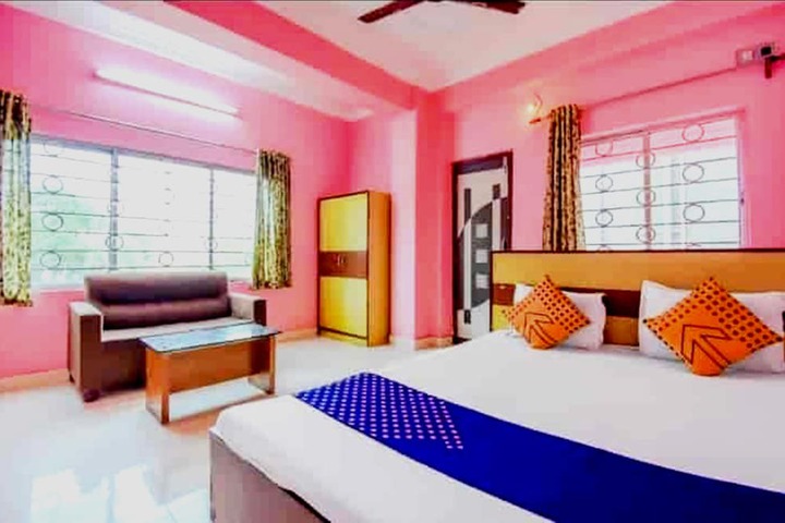 Room 3 of 34
