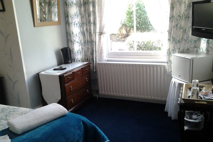 Room 26 of 37