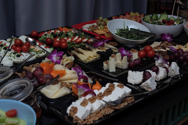 Dining 82 of 98