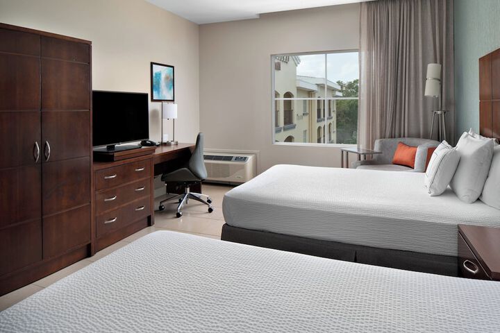 Room 14 of 46