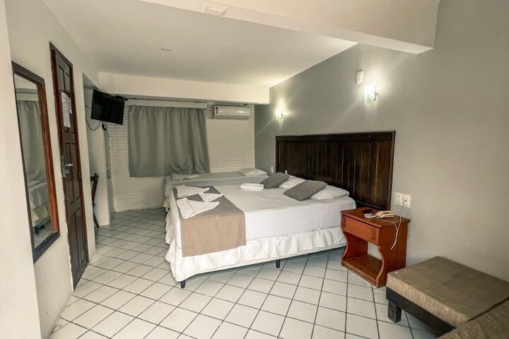 Room 11 of 49