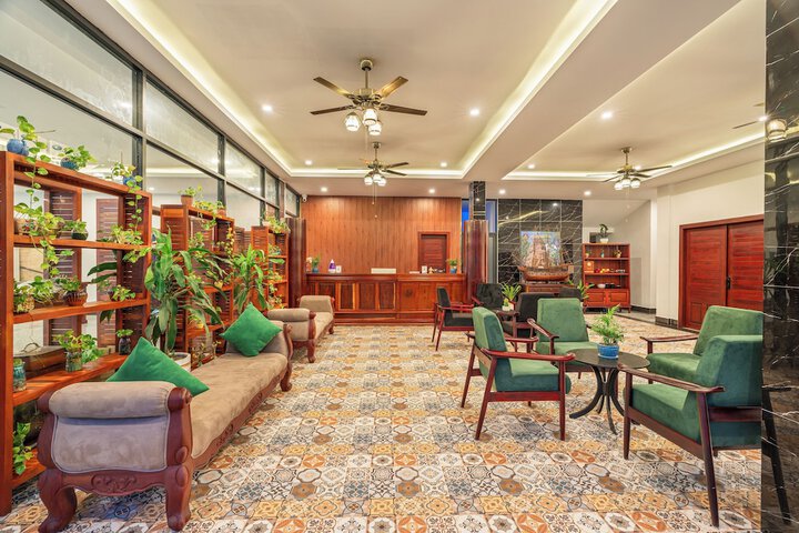 Hotel Interior 6 of 109