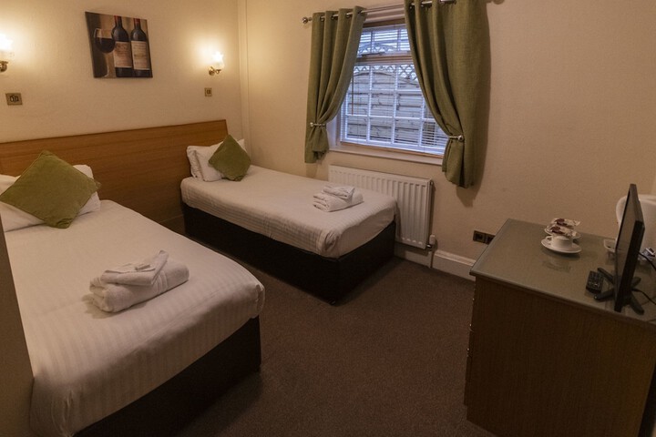 Room 9 of 54