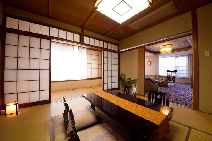 Room 21 of 61