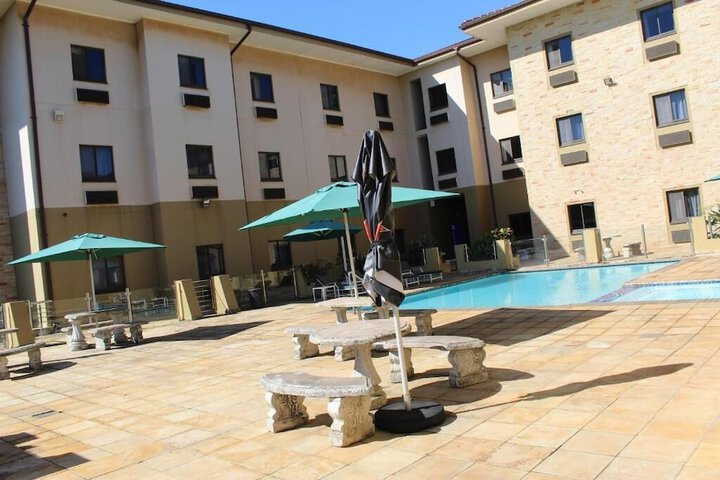 Hotel 17 of 24