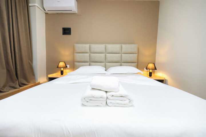Room 38 of 73