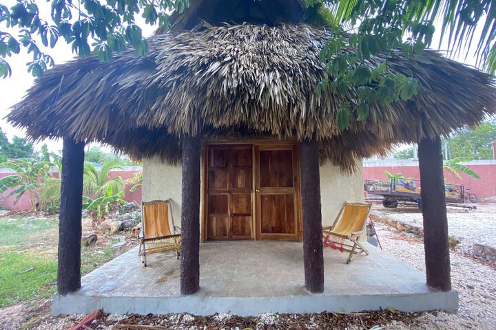 Room 2 of 40