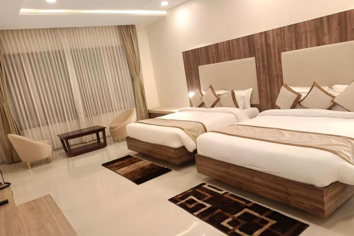 General 10 of 14
