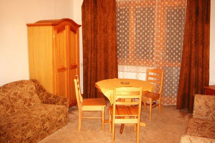 Room 19 of 45