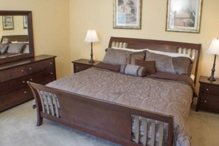 Room 12 of 18