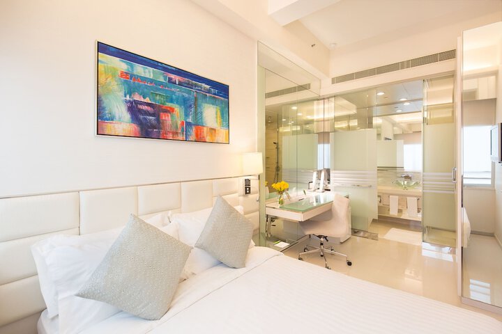 Room 6 of 22