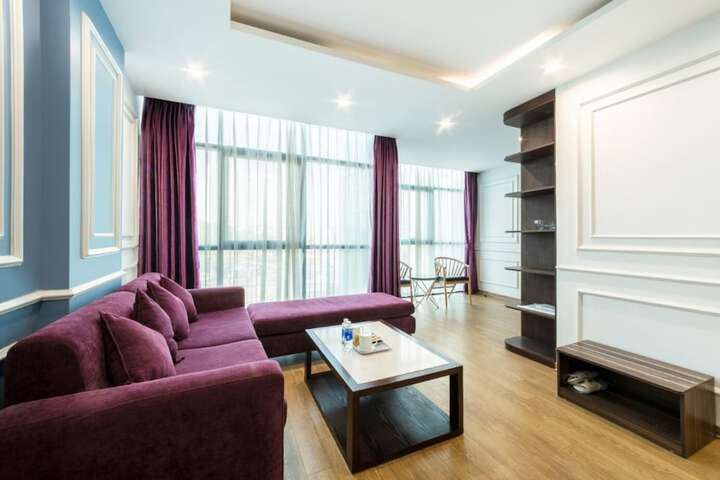 Room 15 of 25