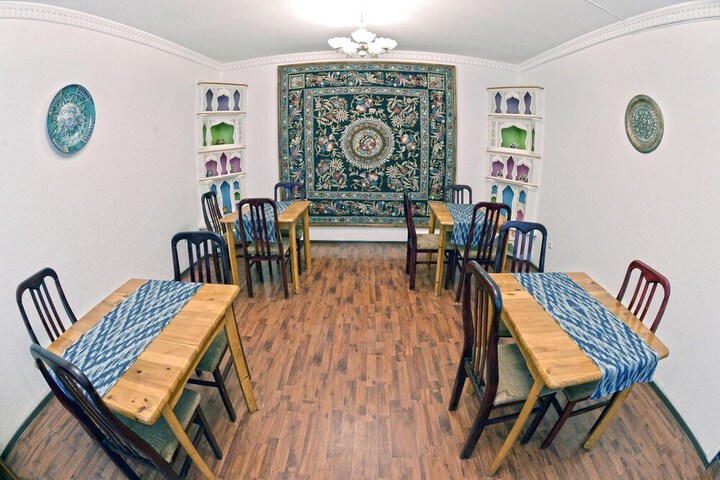 Dining 11 of 23