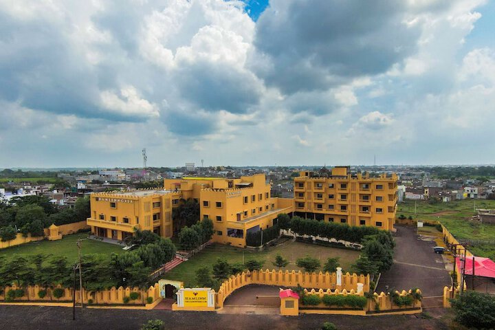 Photo of Hamlinn Resort