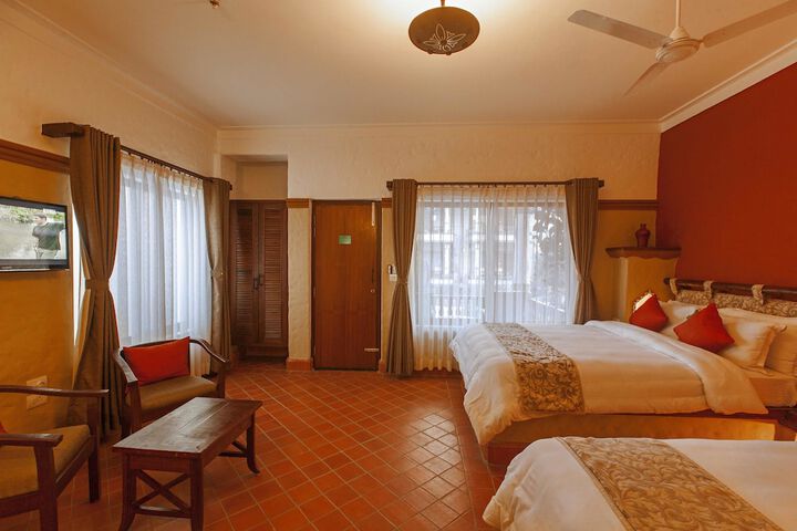 Room 9 of 49