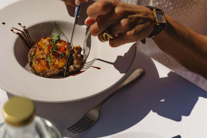 Dining 55 of 87