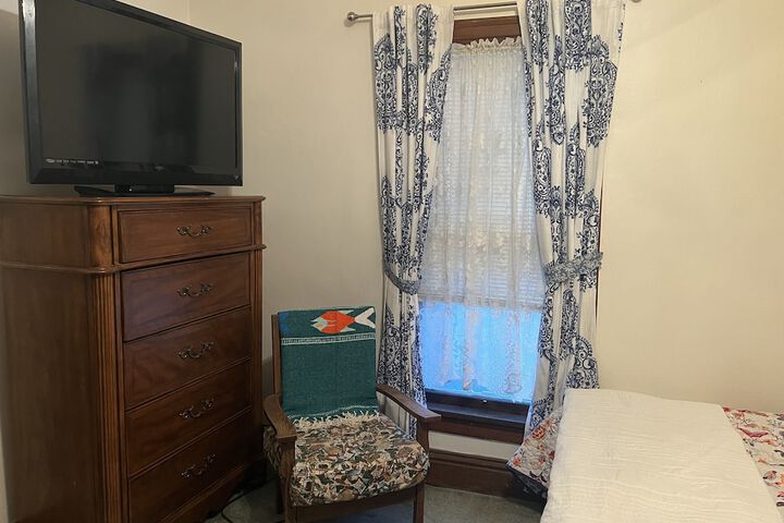 Room 69 of 96