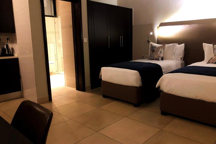 Room 14 of 29