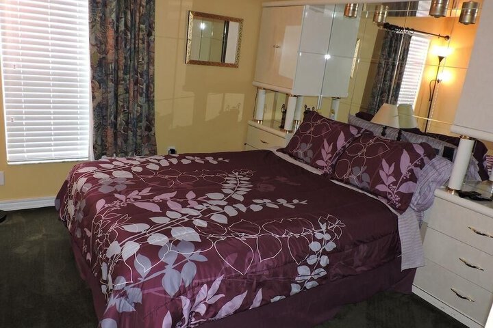 Room 3 of 34