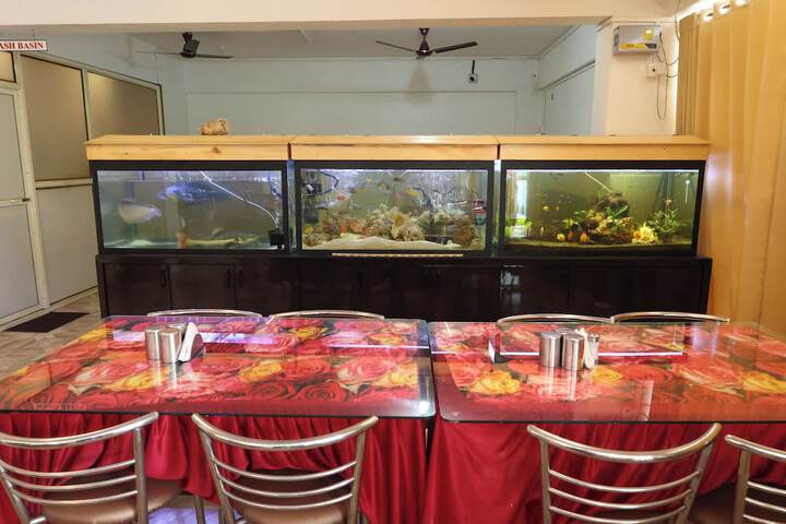 Dining 50 of 62