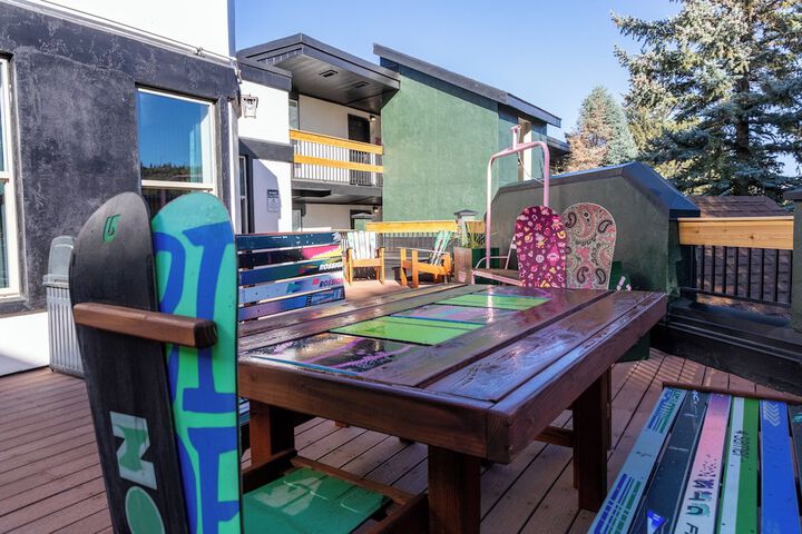 Sundeck 57 of 61
