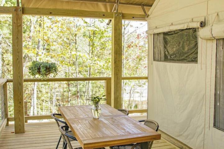 Terrace/Patio 107 of 136