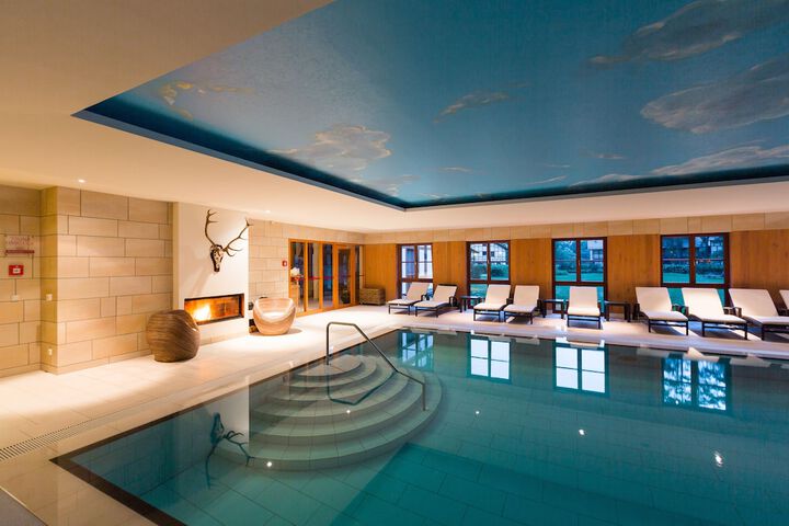 Pool 97 of 152
