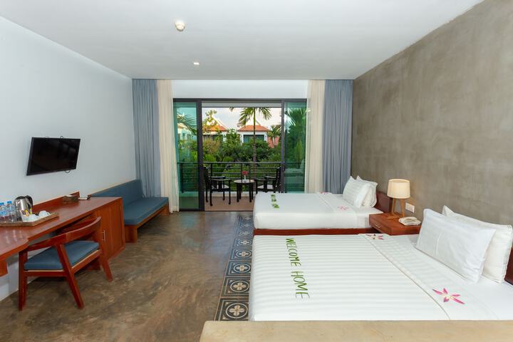 Room 16 of 105