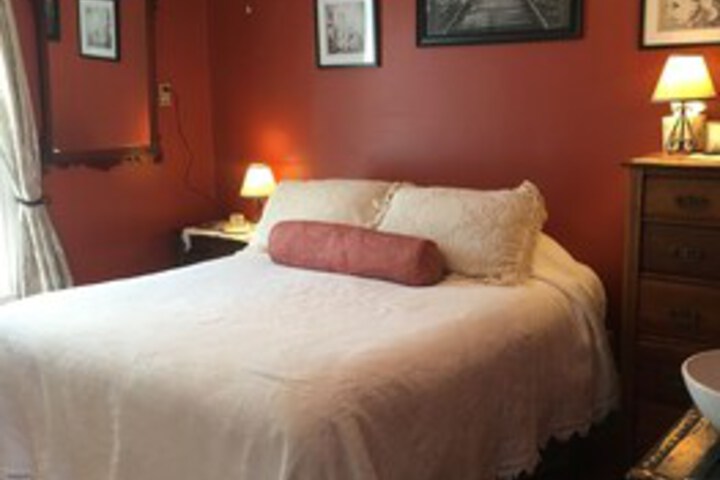 Room 38 of 42
