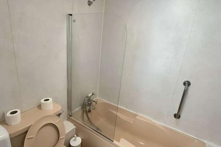 Room 44 of 67