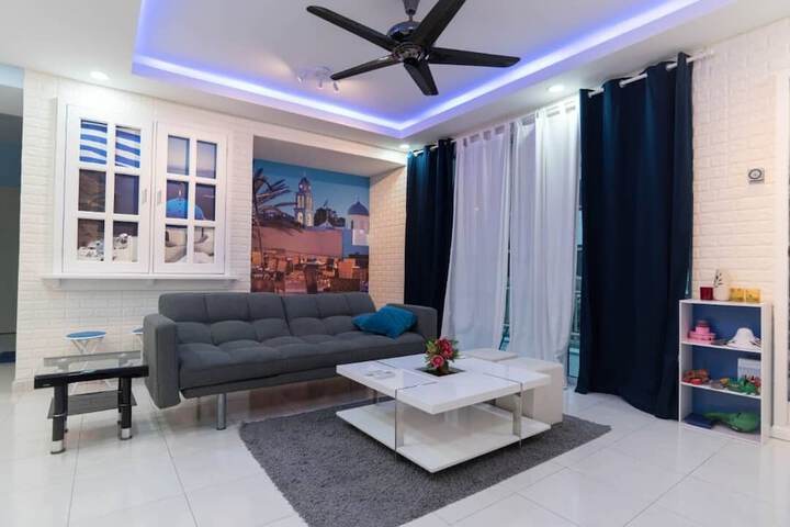 Room 5 of 13