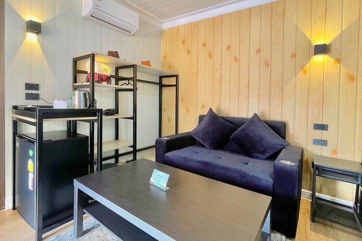 Room 7 of 22