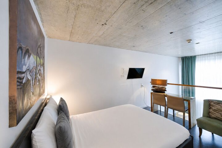 Room 47 of 124