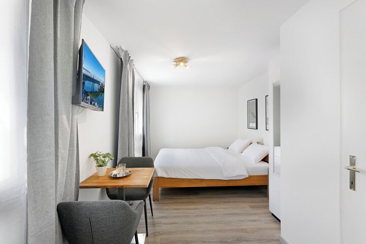 Room 29 of 62