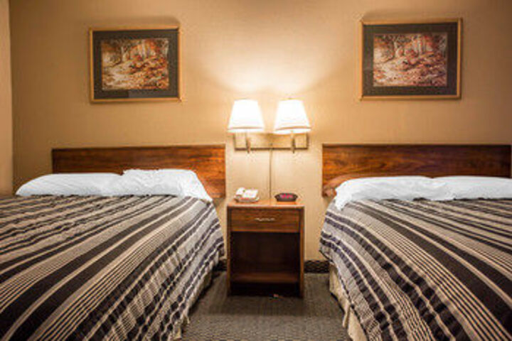 Room 8 of 23