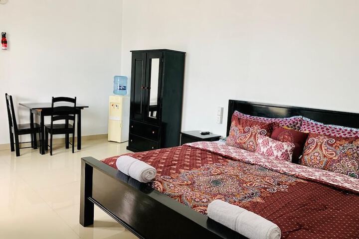 Room 4 of 22