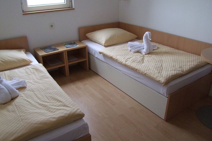 Room 9 of 57