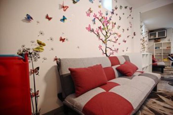 Room 15 of 18
