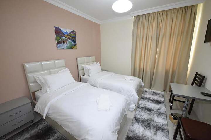 Room 10 of 139