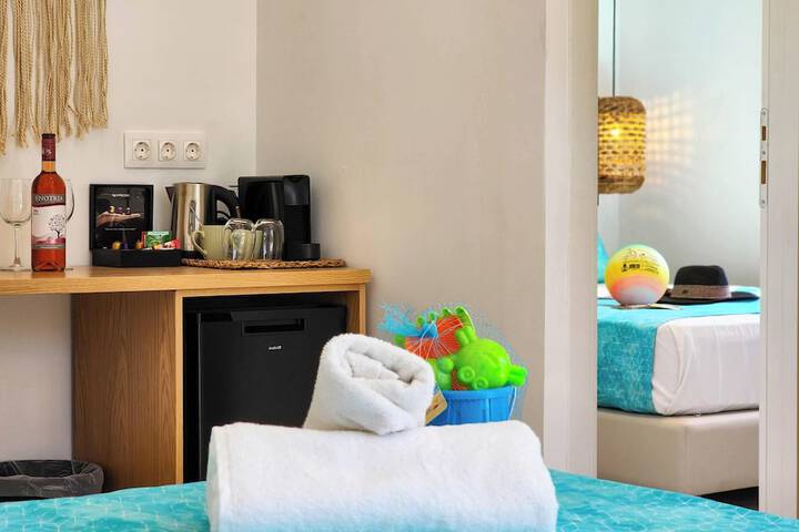 Room 26 of 182