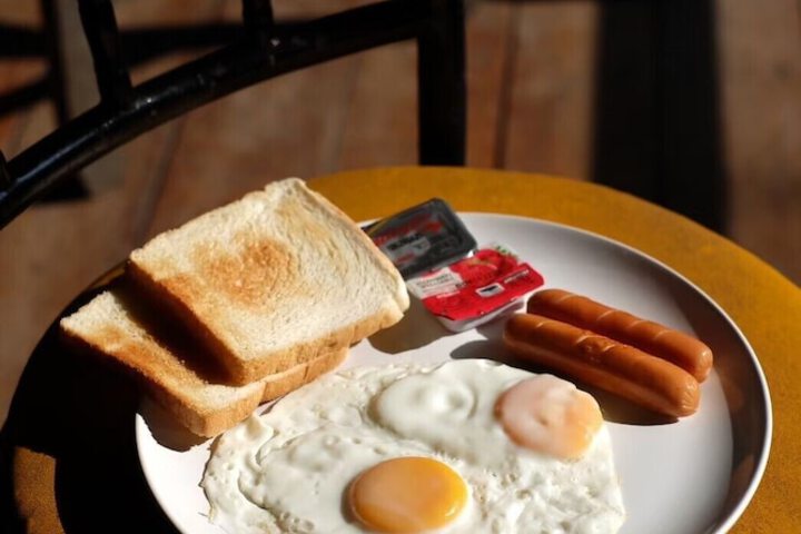 Breakfast meal
