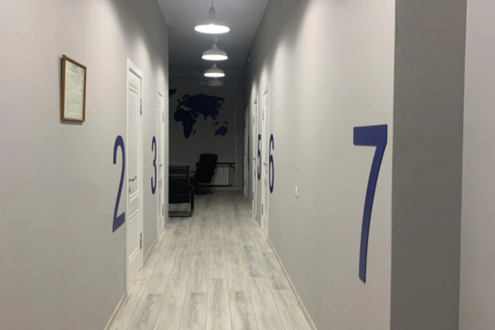 Room 17 of 37