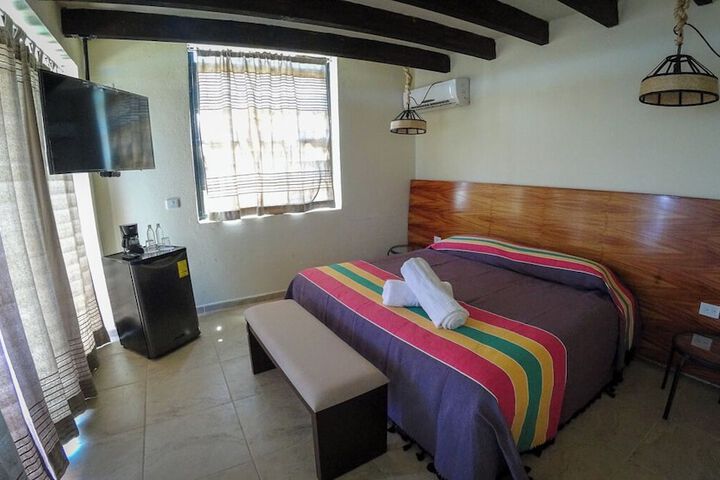 Room 2 of 18