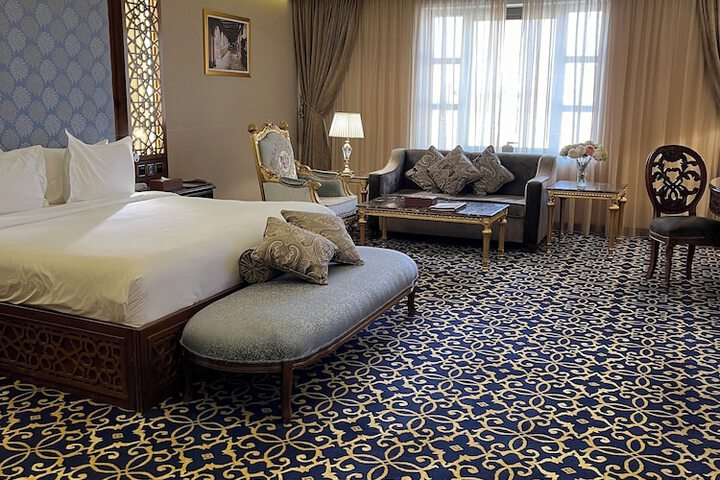 Room 16 of 43