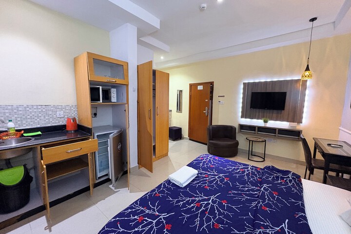 Room 49 of 288