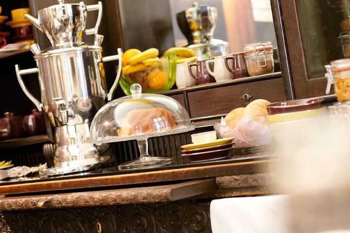 Breakfast/Coffee Service 39 of 50
